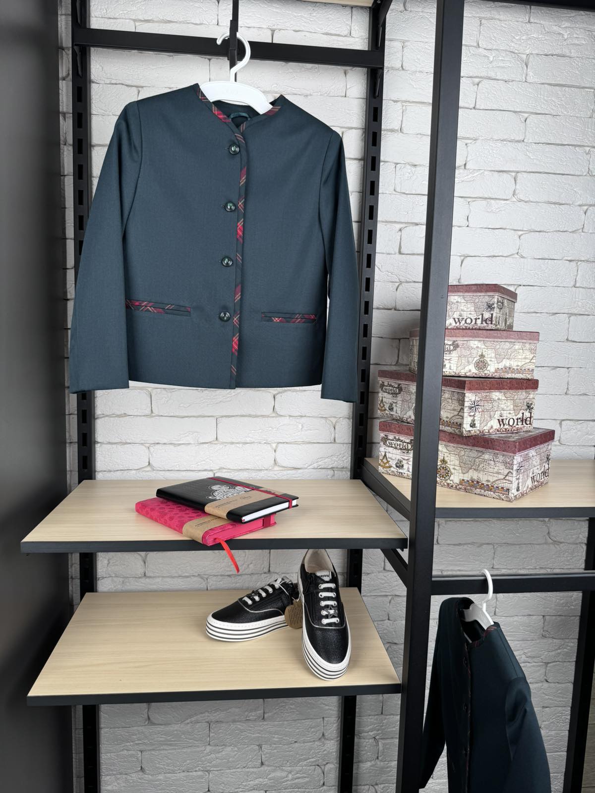 Жакет для дівчинки зелений 120-17