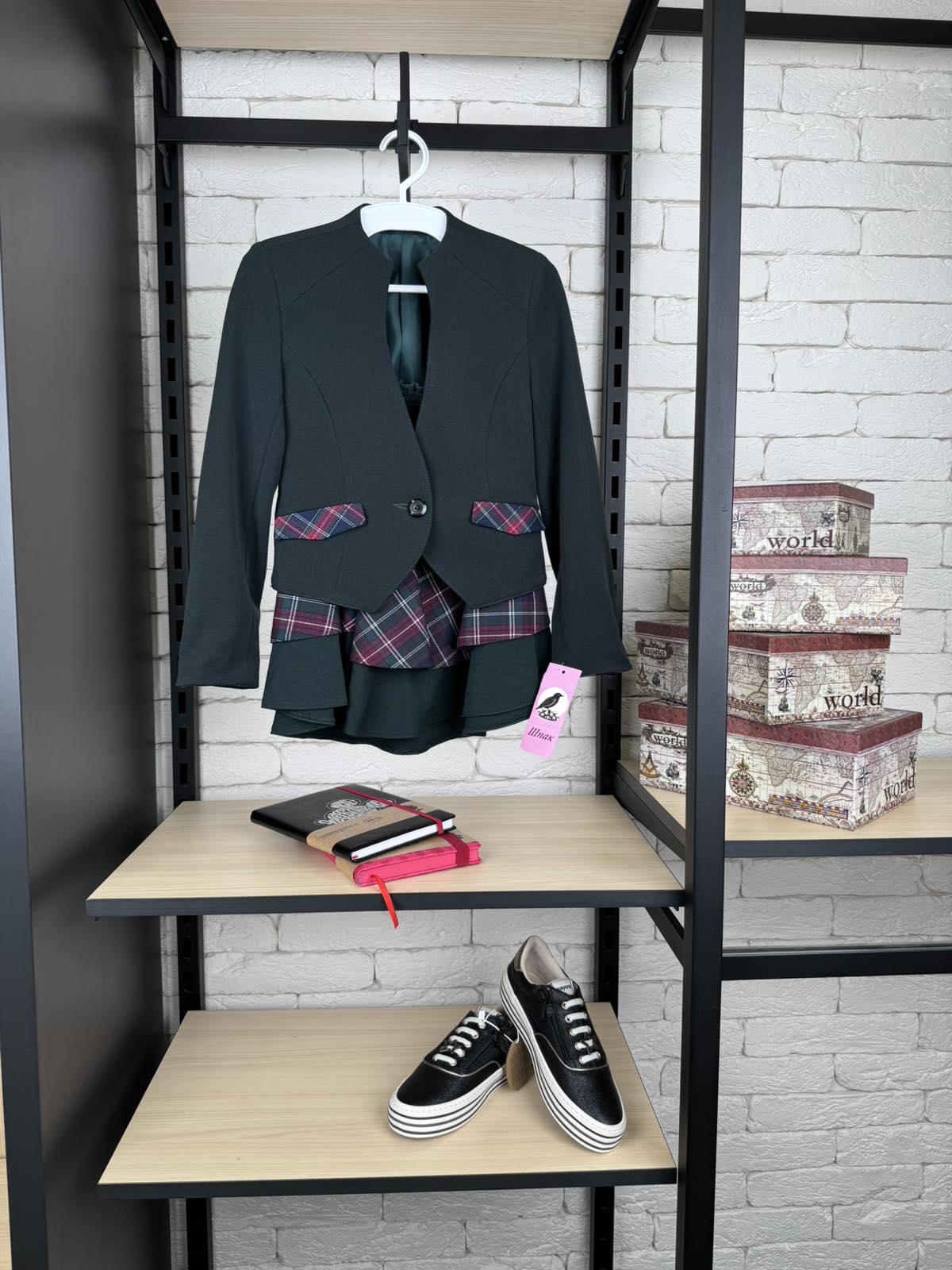 Костюм для дівчинки (жакет, спідниця) зелений 132-15з