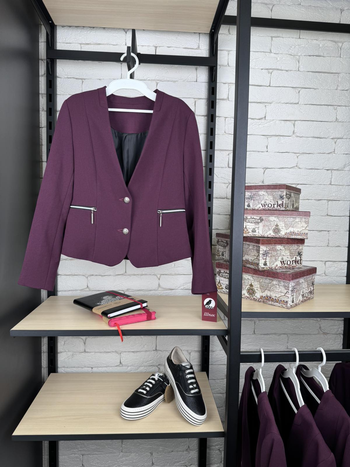 Жакет для дівчинки бордовий 471-1113б