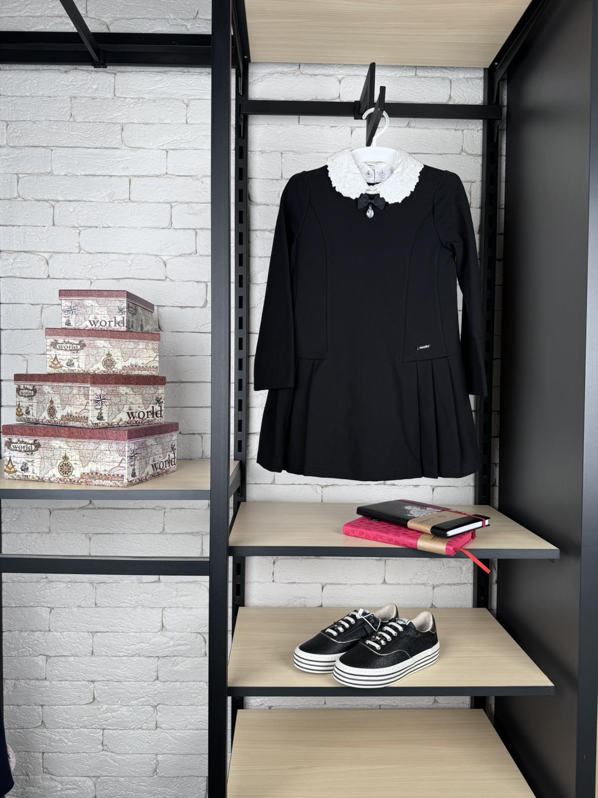 Сукня для дівчинки чорна R 7.62