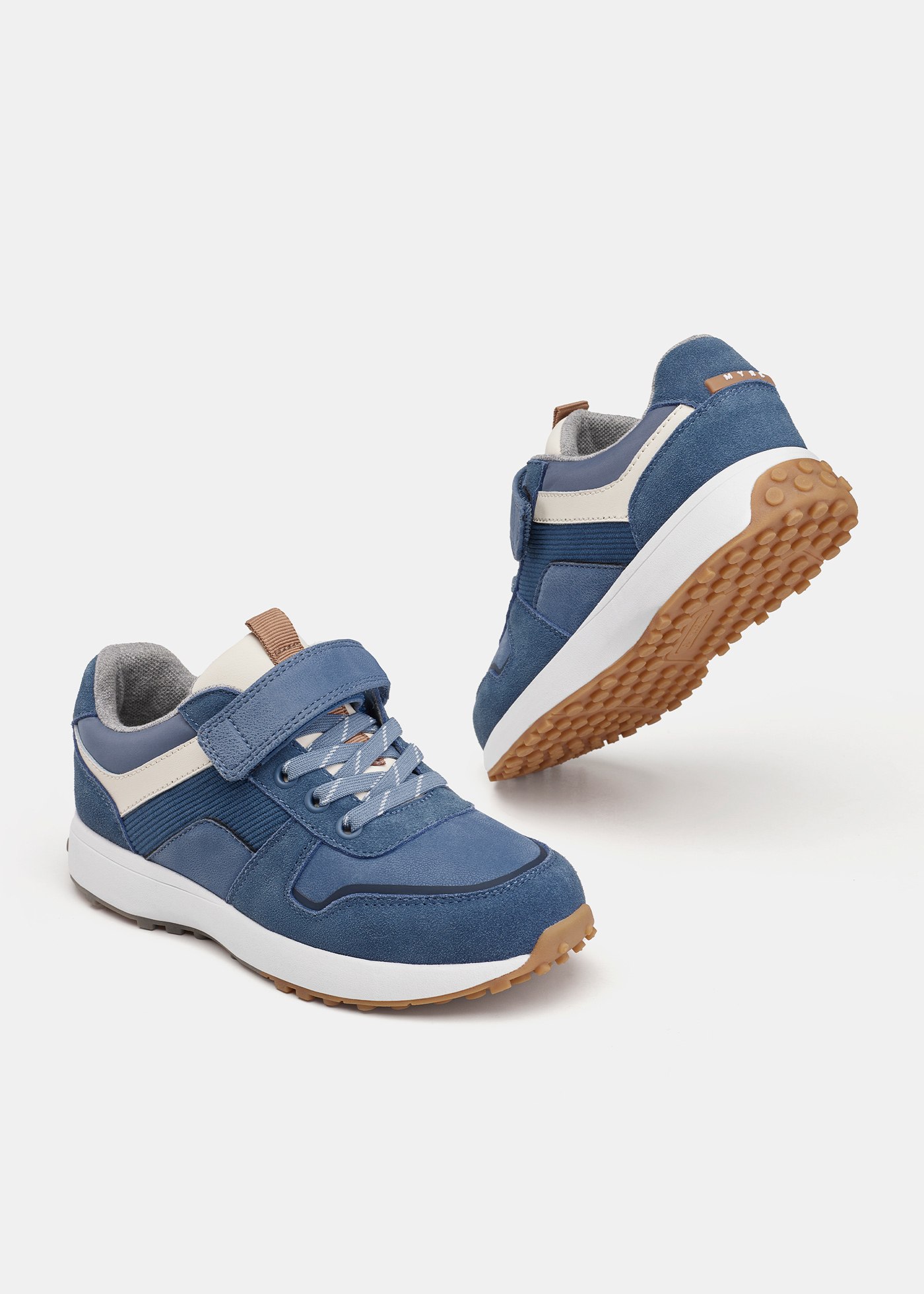 Кросівки для хлопчика Mayoral 14-44530-082