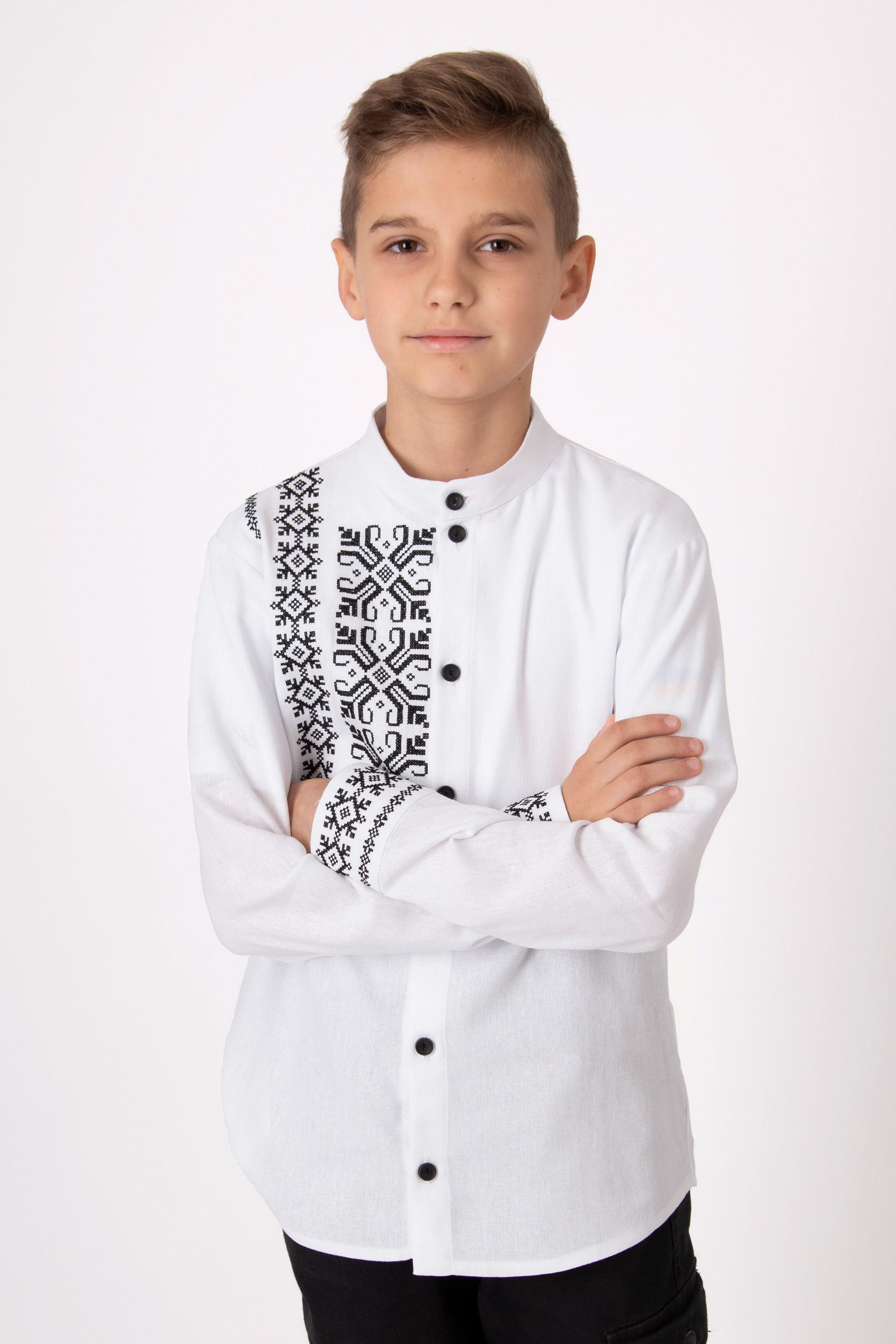 Сорочка вишиванка для хлопчика білого кольору д/р 4977-1813