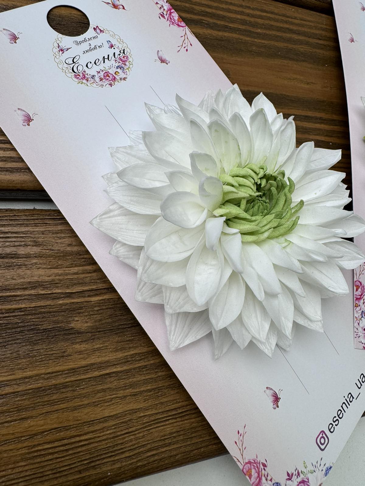 Прикраси для волосся. Заколка "Жоржина" білий з зеленим для дівчинки 12-2710-1654