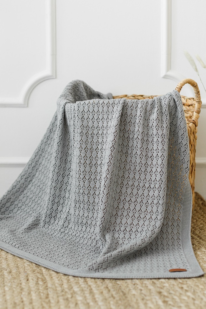 Пледи та конверти. В'язаний повітряний плед "Air", Сірий 130497