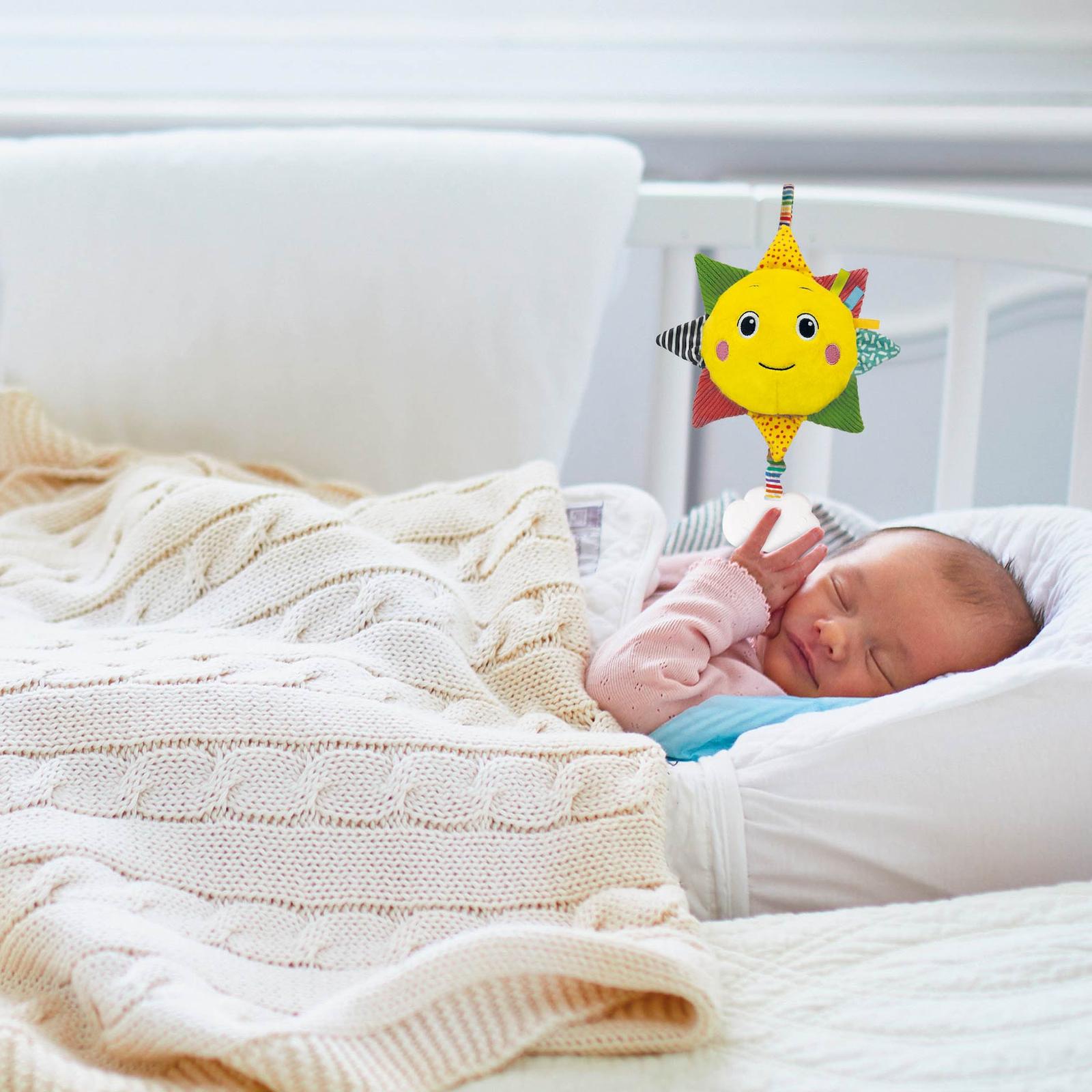 Іграшки для немовлят, розвиток й розваги. Іграшка музична на ліжечко Clementoni "Soft sun" 17795