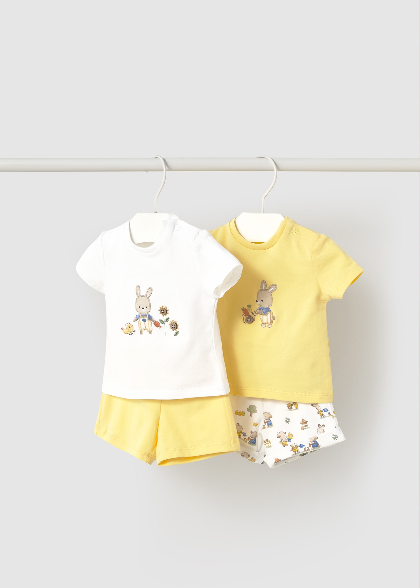 Дитячі комплекти та костюми. К-кт:4 од. Mayoral 25-01609-016