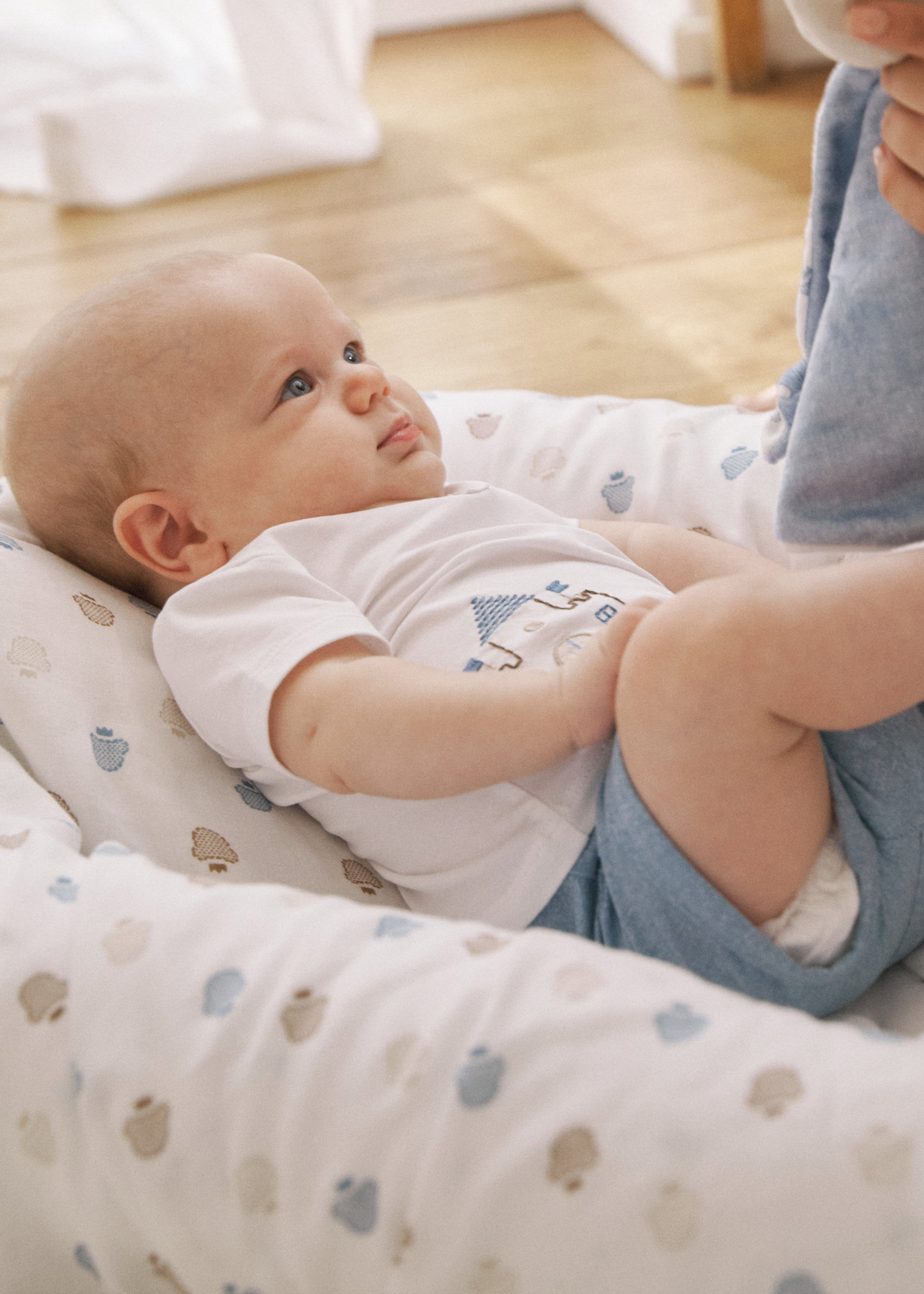 Шапочки і хустинки. Хустинка Mayoral 25-09870-064