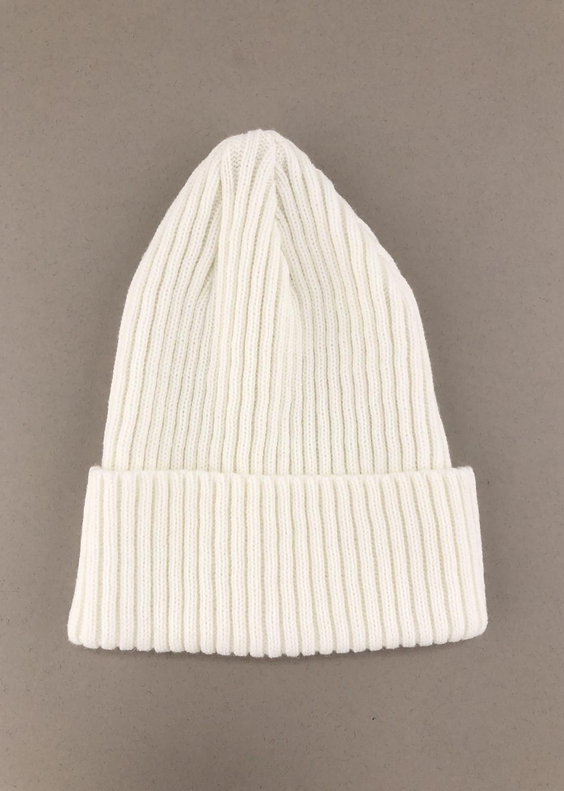 Головні убори і шарфи. Шапка для дівчинки в рубчик молочний 051024-0933