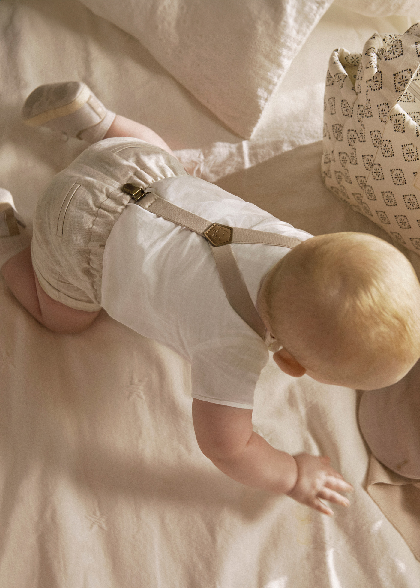 Дитячі комплекти та костюми. К-кт:бриджі,сорочка Mayoral 25-01215-068