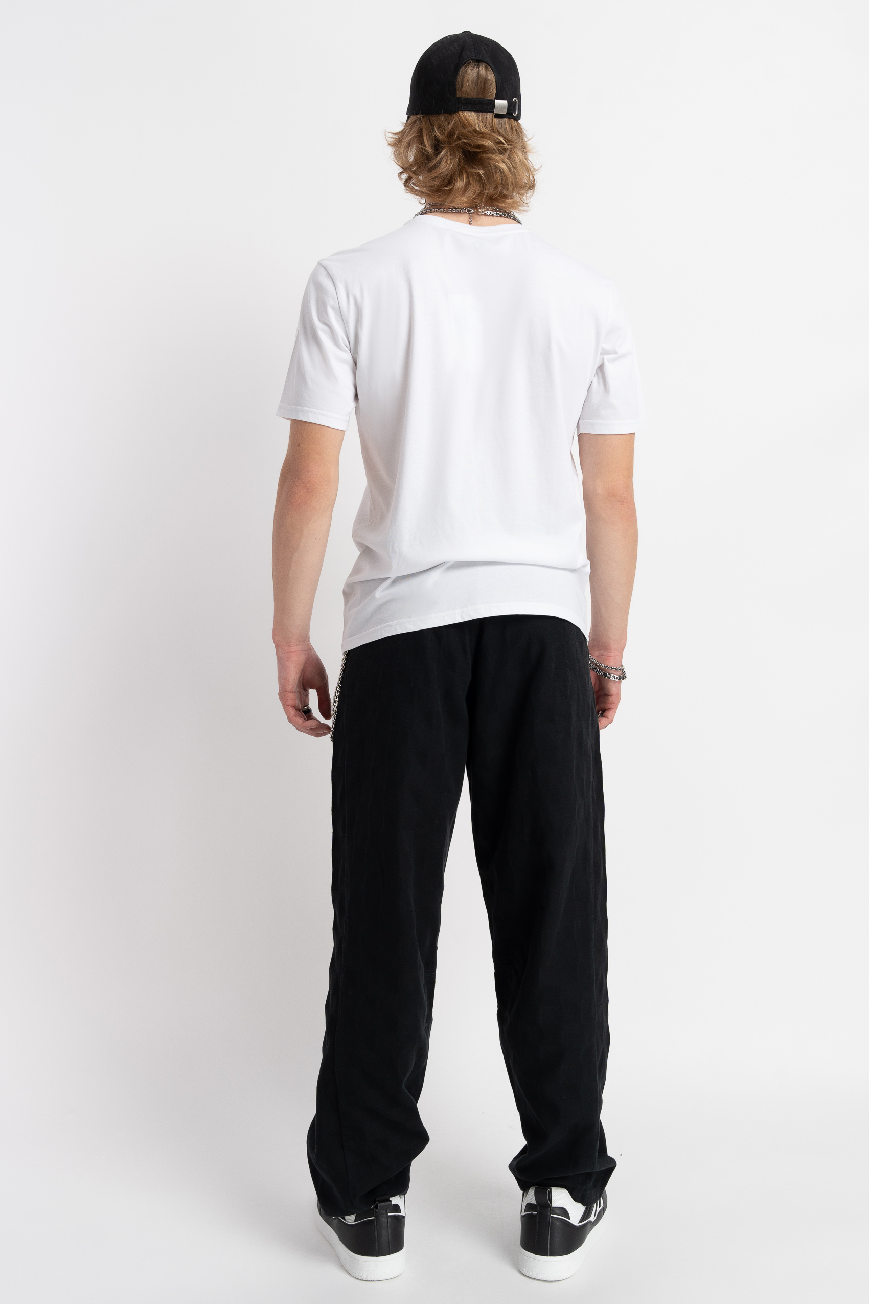 Футболки і теніски. Футболка для хлопчика білий 251-0440B-24-200-1