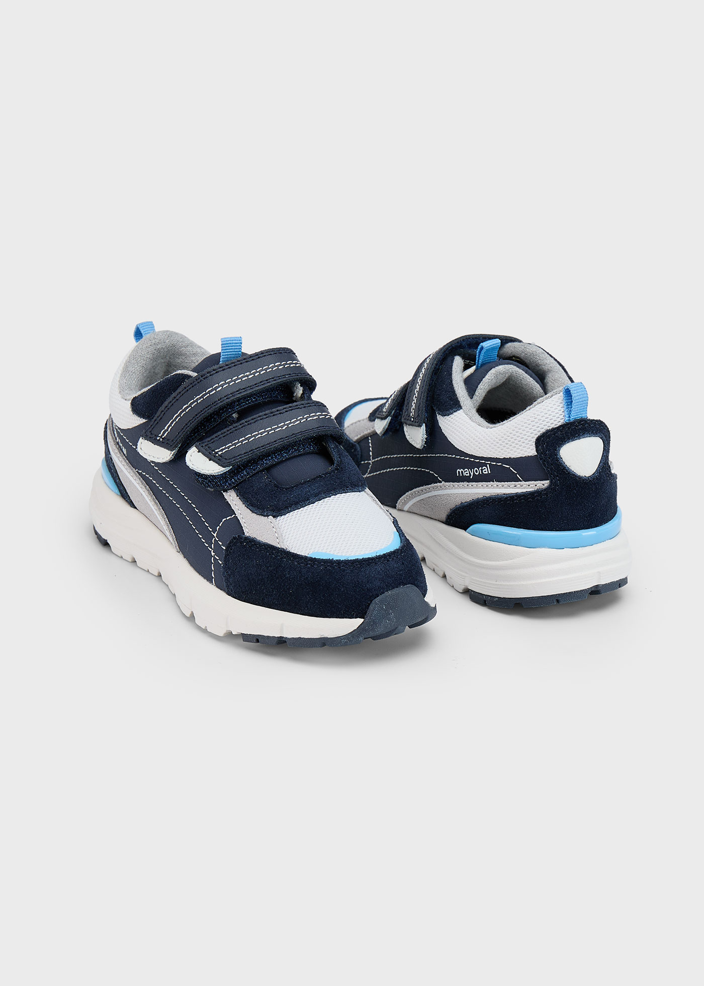 Кросівки. Взуття спортивне Mayoral 25-45690-023