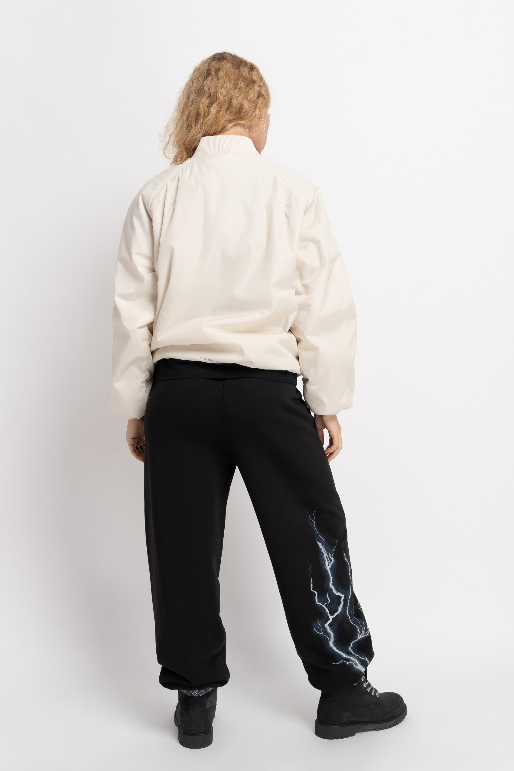 Куртки. Бомбер 251-0884G-03-210