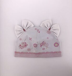 Головні убори і шарфи. Шапка для дівчинки з вушками білий 3003-1036
