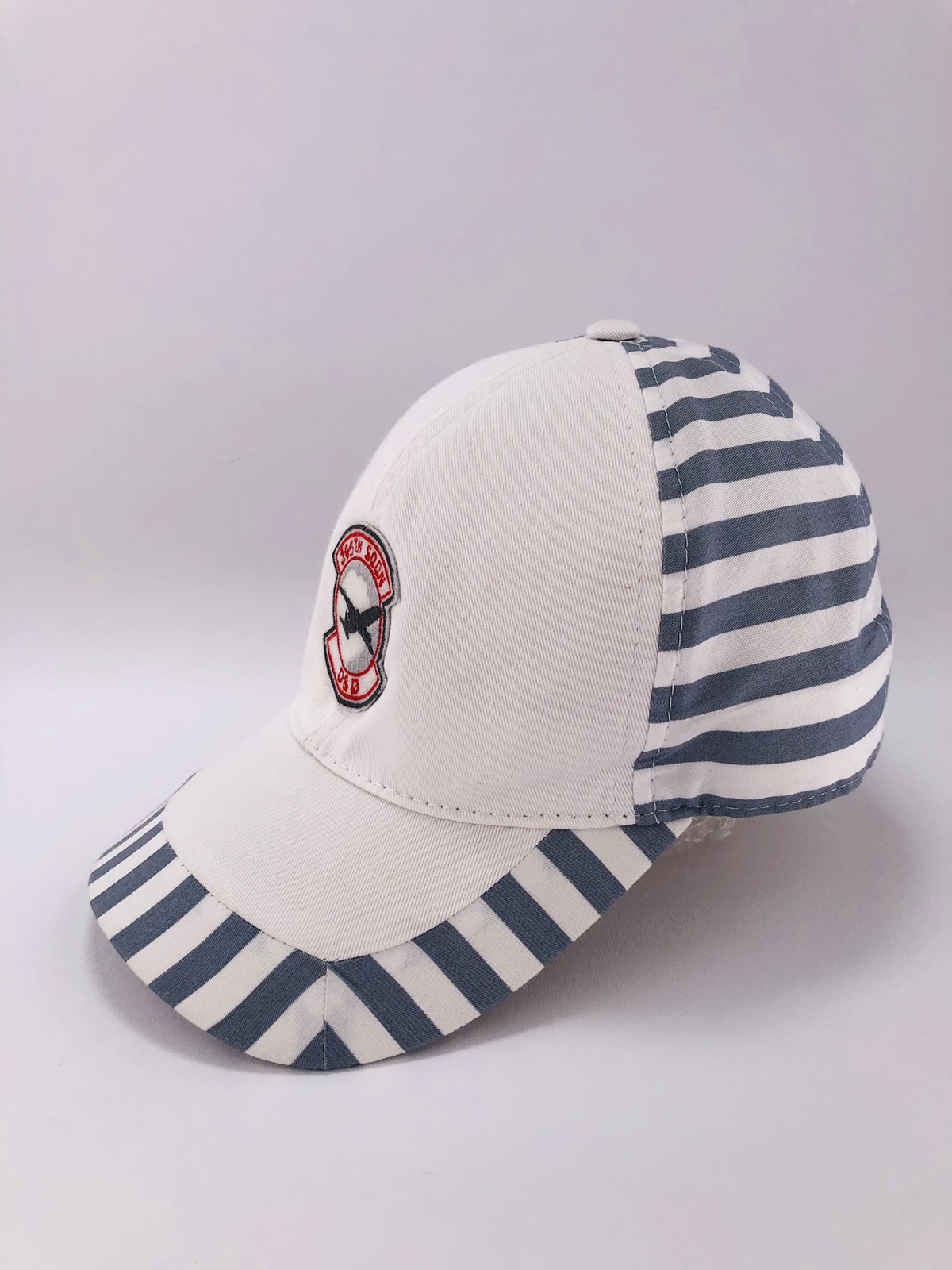 Головні убори і шарфи. Кепка для хлопчика білий 3003-1313