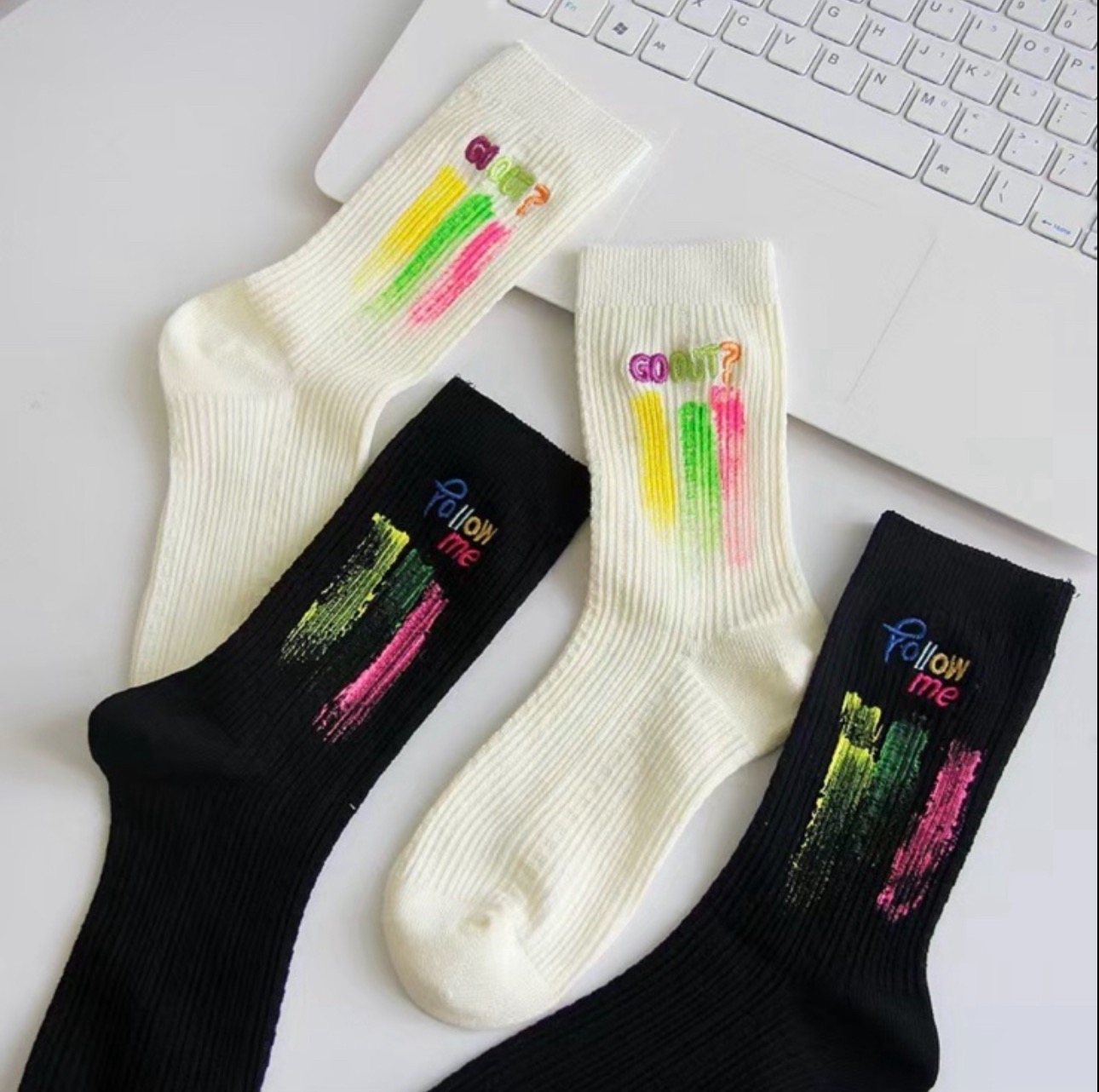 Шкарпетки для дівчинки високі молочний 280625-1031