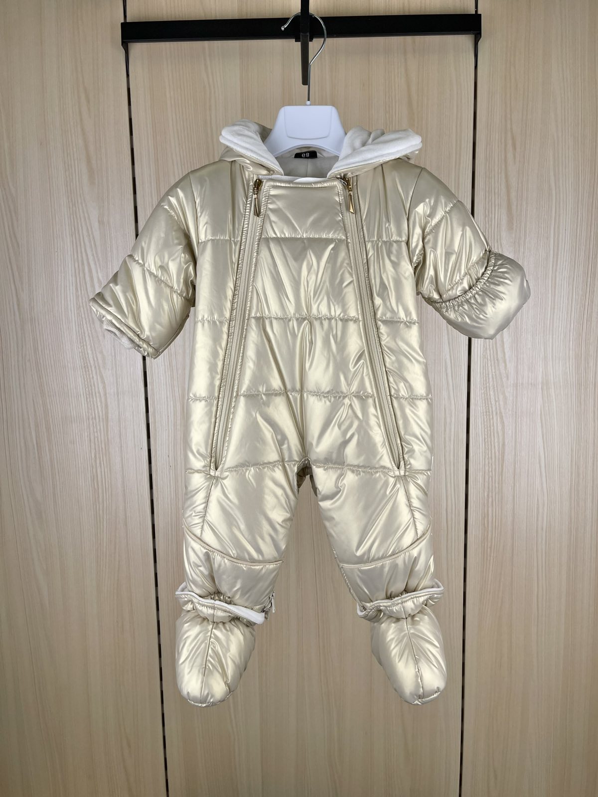 Комбінезон для дівчинки золотистий 29108-1504