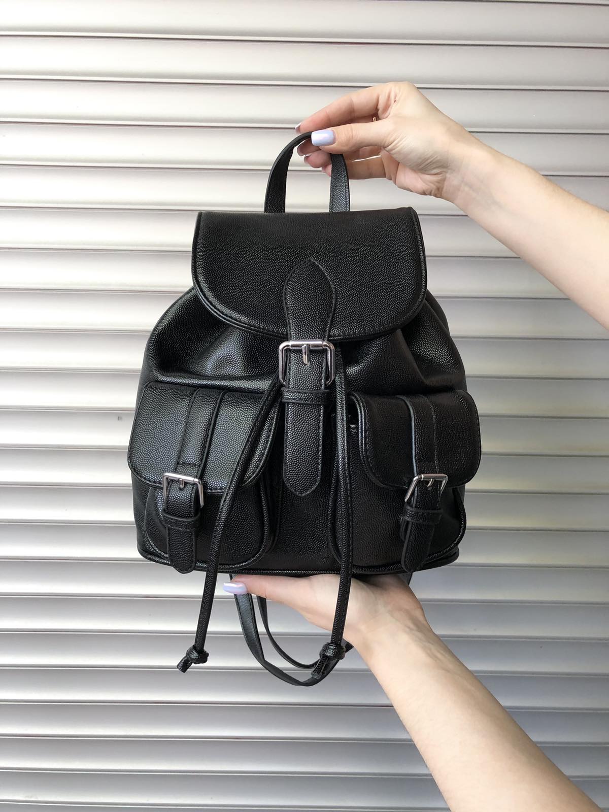 Рюкзак для дівчинки чорний 300525-1650