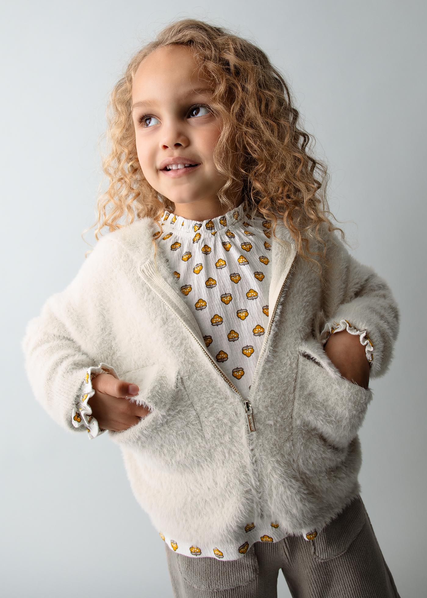 Кофти і пуловери. Пуловер Mayoral 15-04316-010