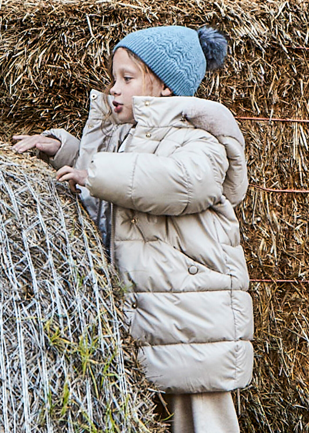 Пальта і плащі. Пальто Mayoral 15-04447-059