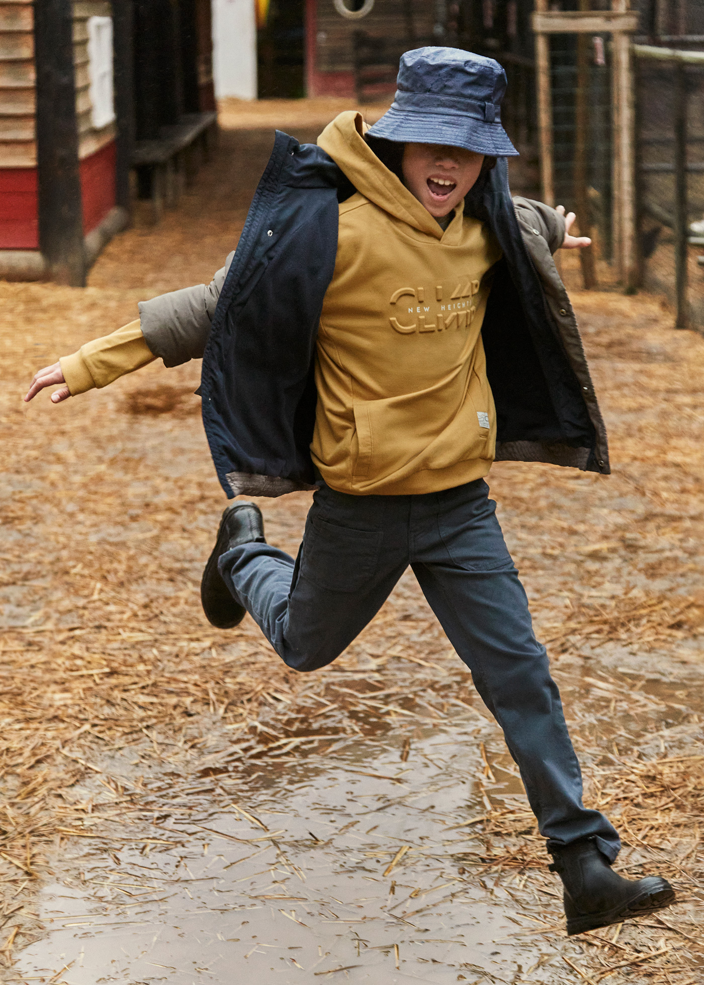 Штани і комбінезони. Штани Mayoral 15-07562-047