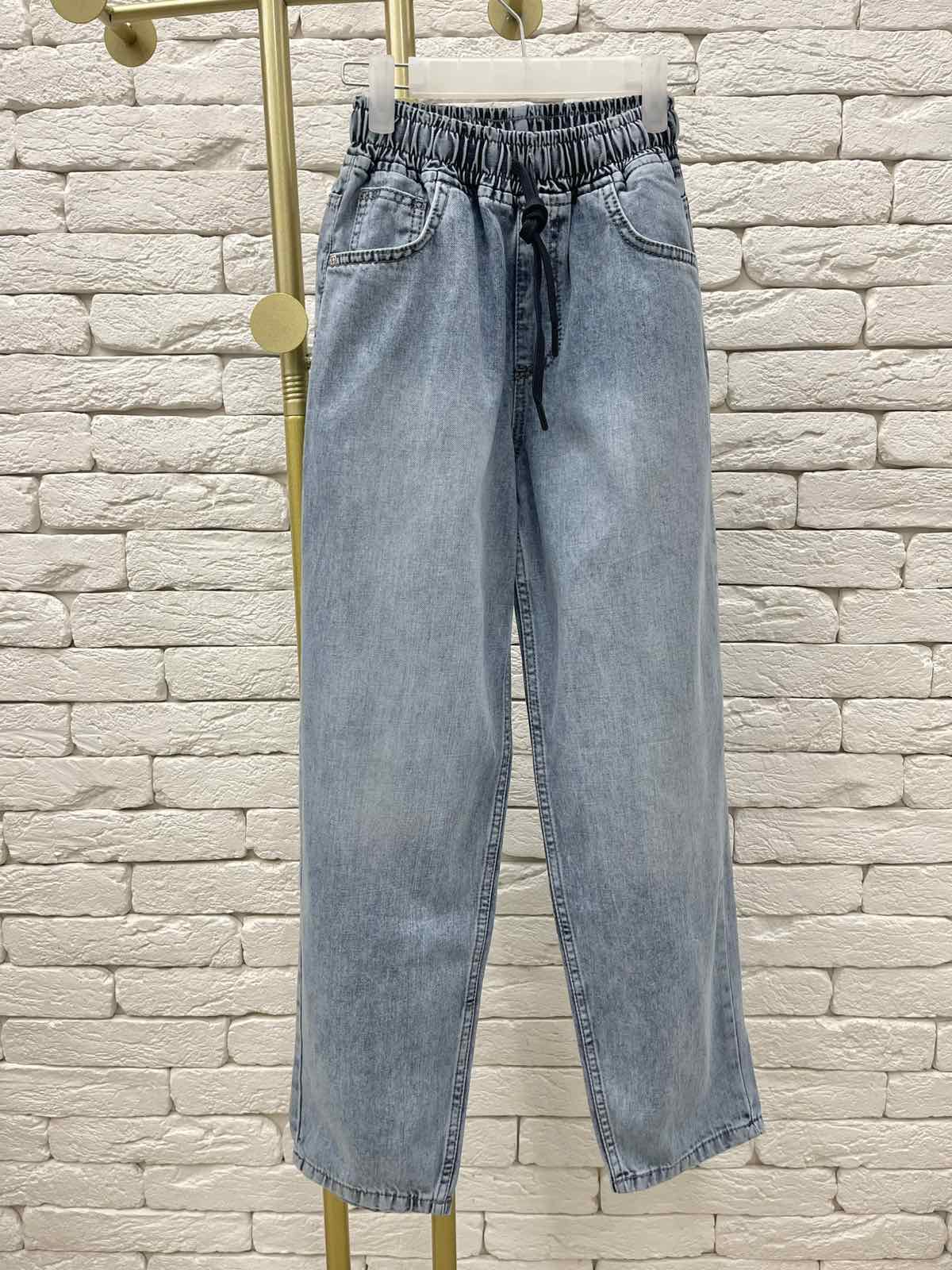 Джинси для хлопчика блакитний з куліскою 31067