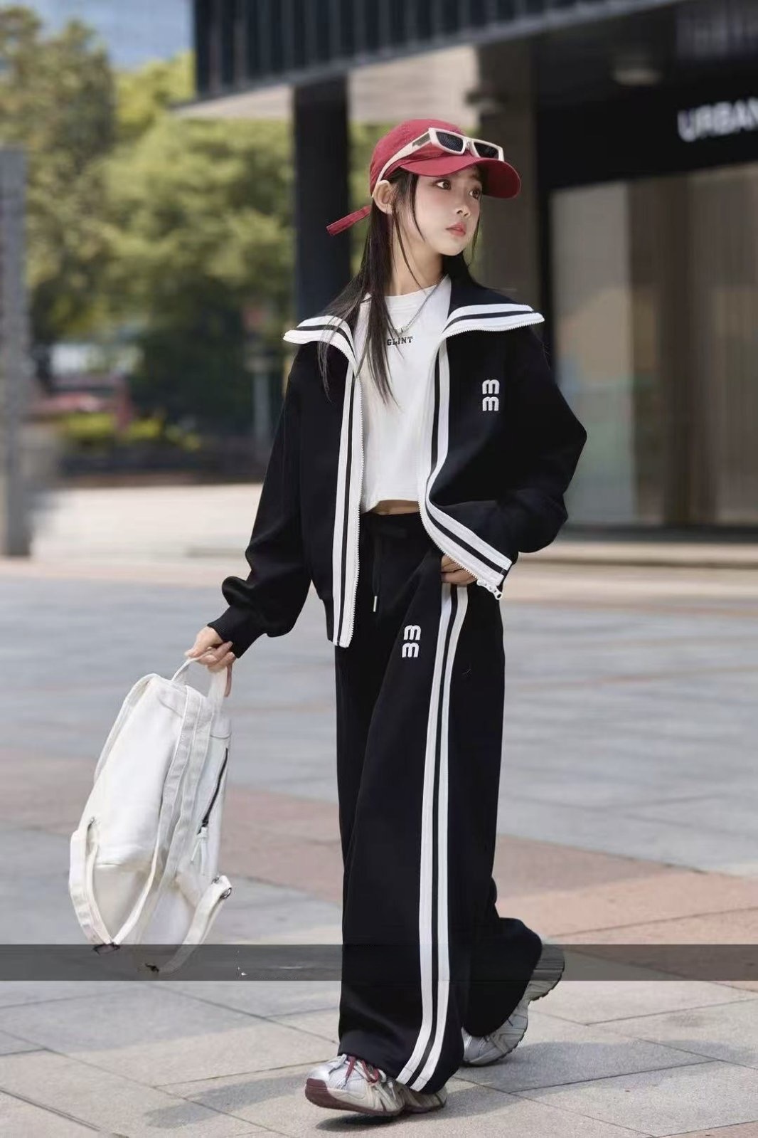 Комплект для дівчинки чорний 6081