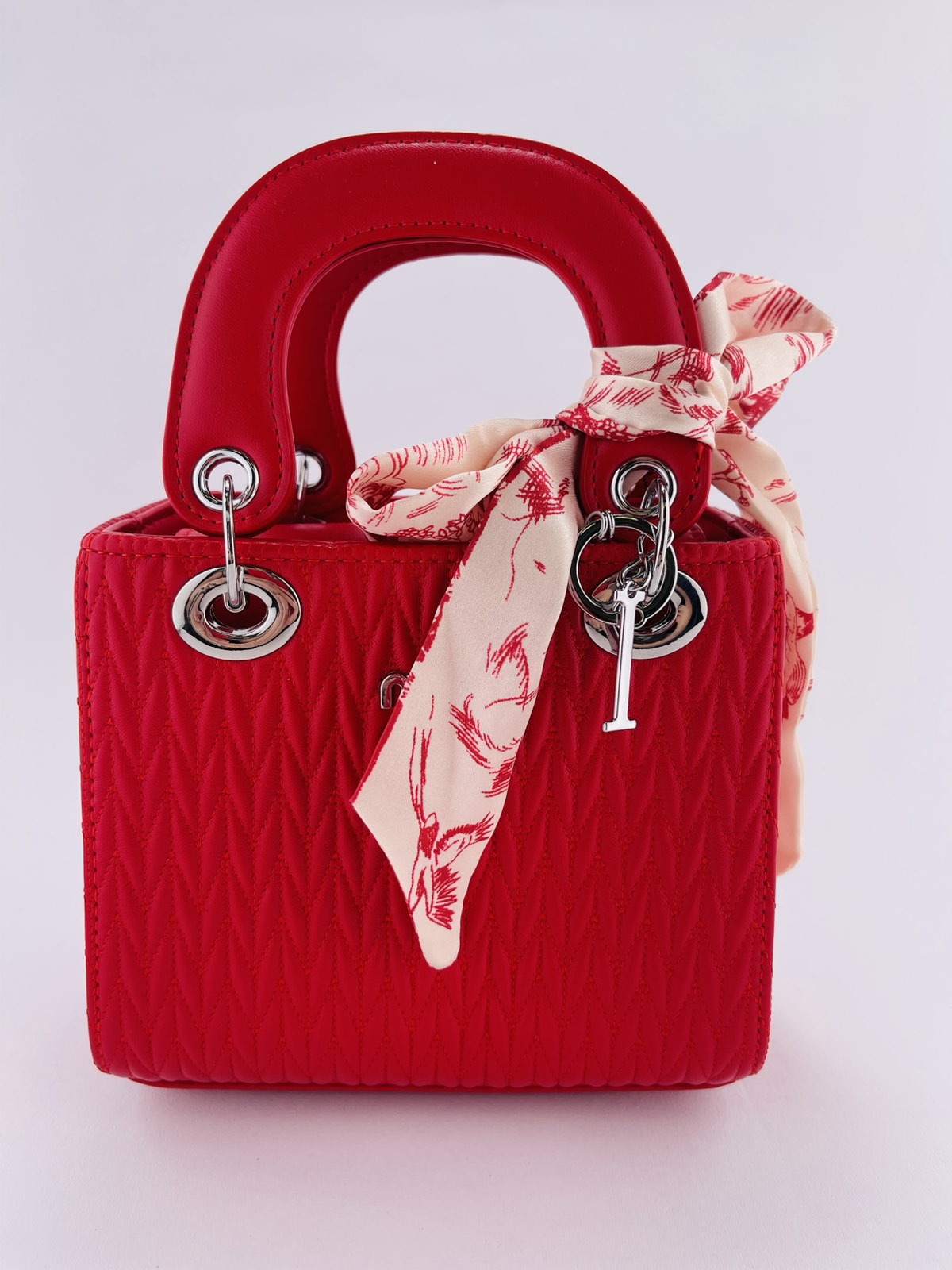 Сумка для дівчинки червоний 1313-1008