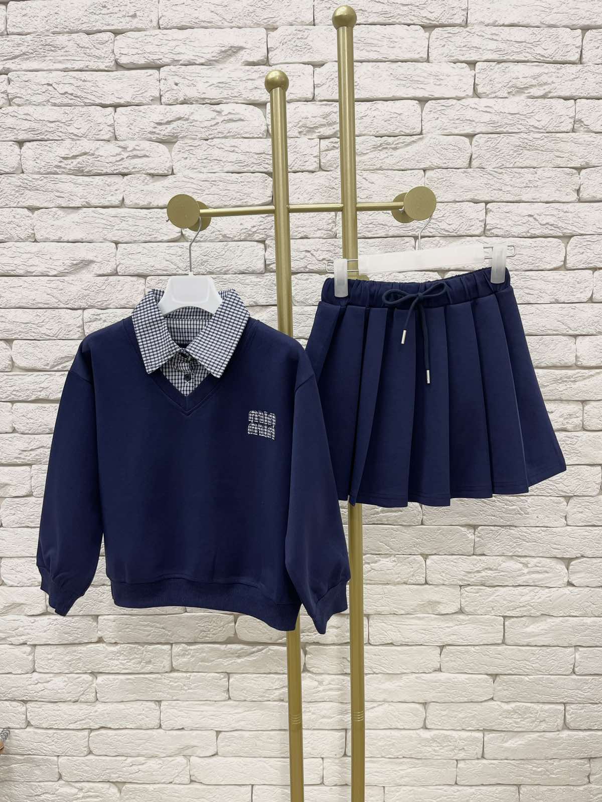 Комплект для дівчинки синій 5619-2