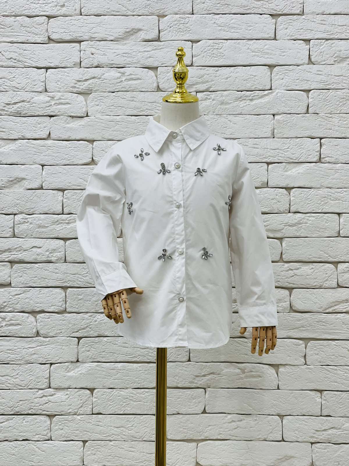 Сорочка для дівчинки молочний C18-1748