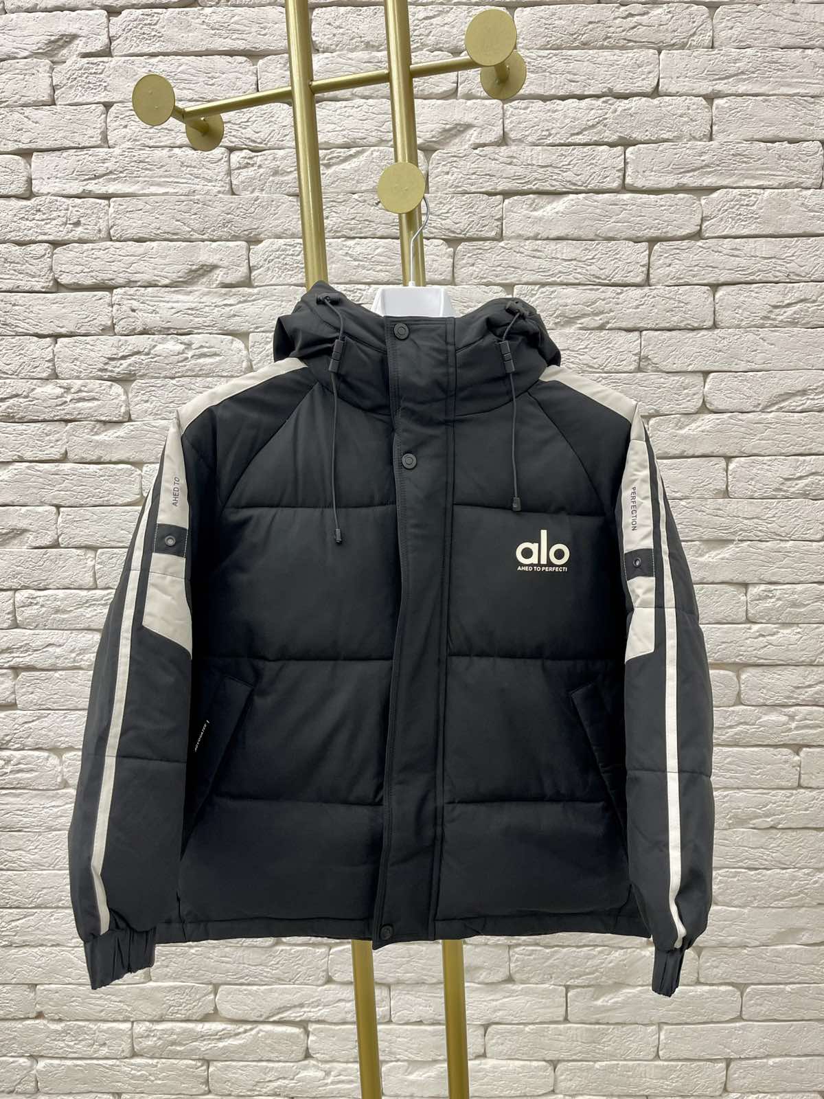 Куртка для хлопчика чорний 88207