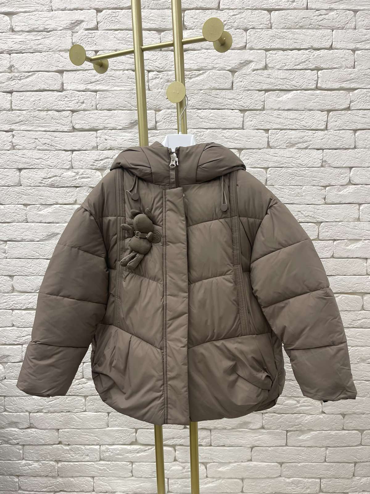 Куртка для дівчинки темний бежевий 95031-2