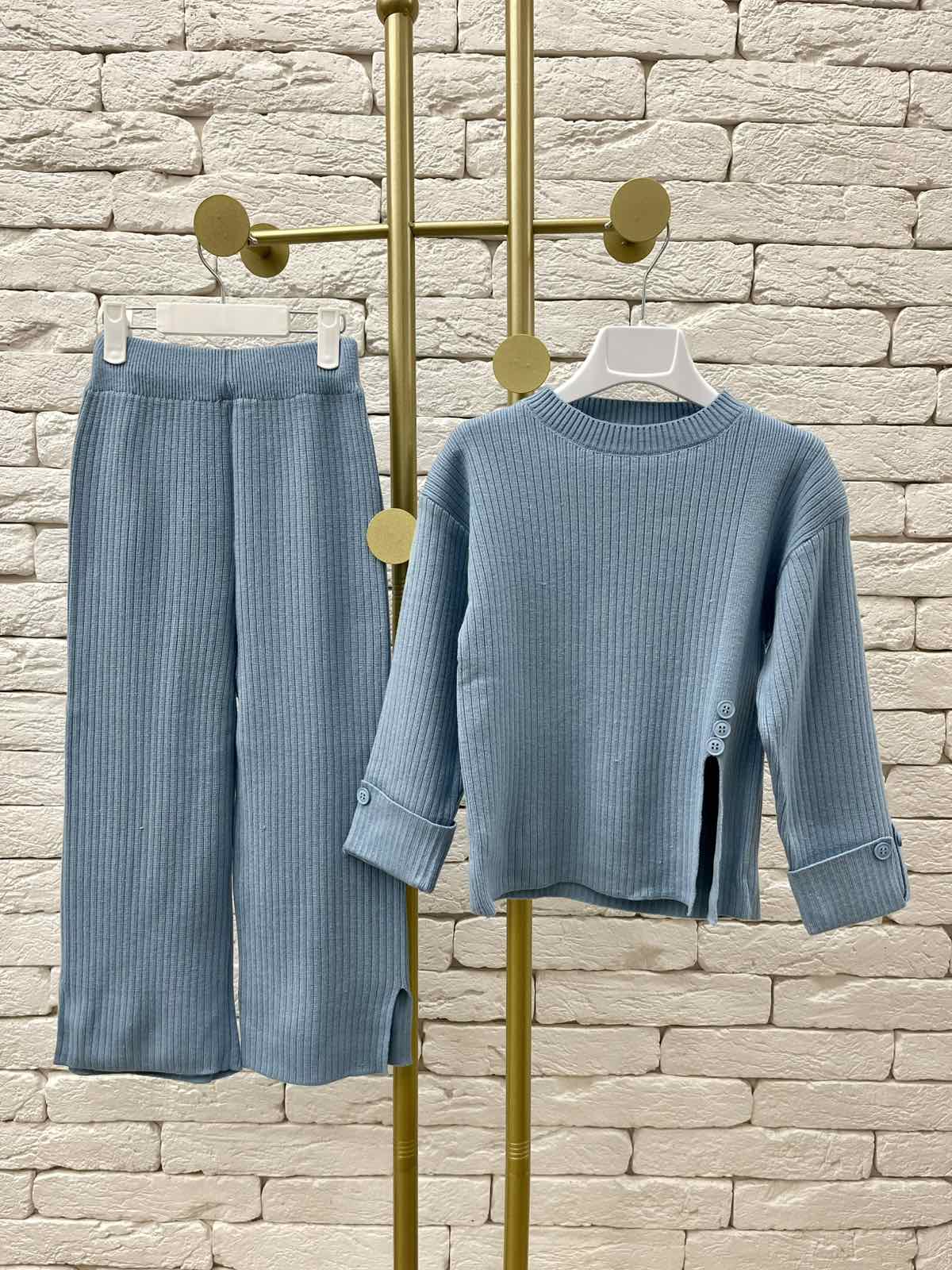 Комплект для дівчинки блакитний 98038