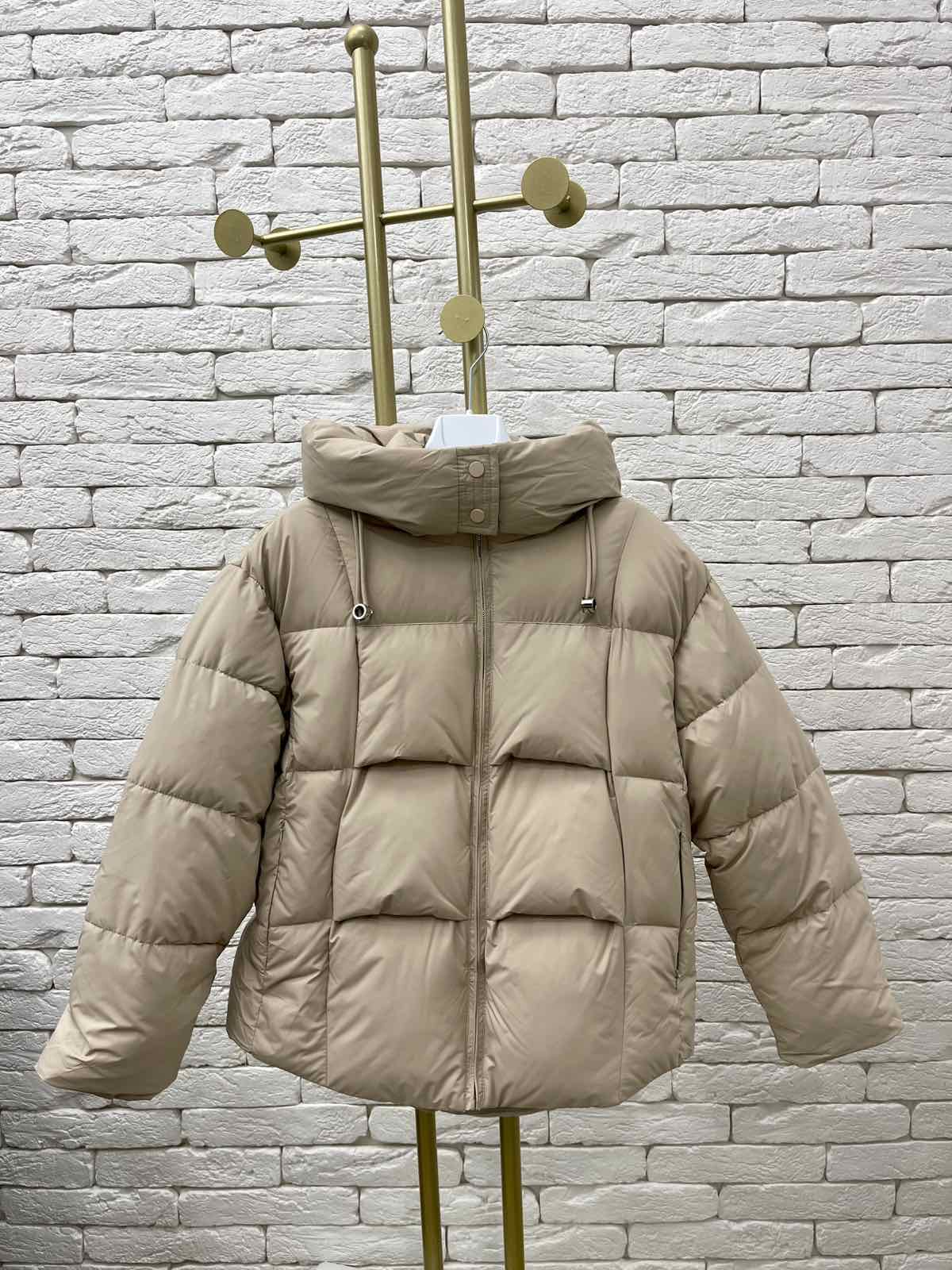 Куртка для дівчинки бежевий CP-3H