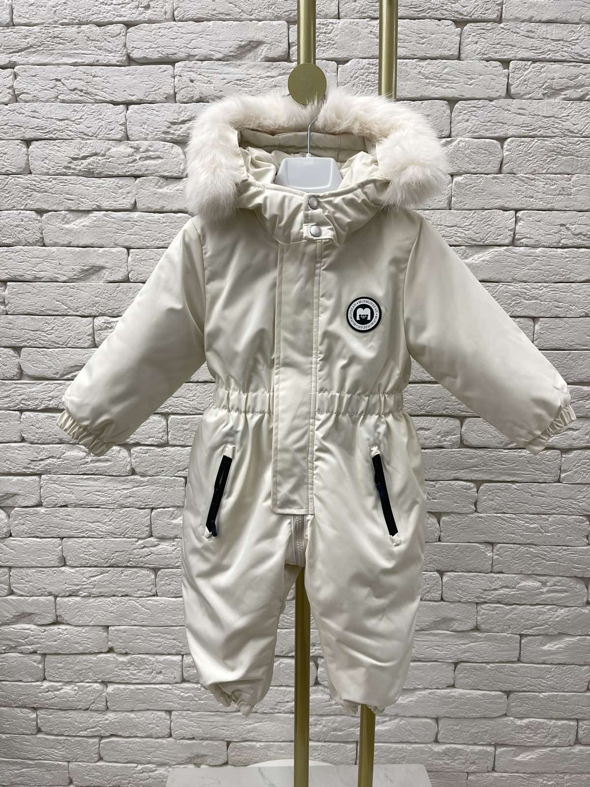 Комбінезон для дівчинки молочний 007-1610