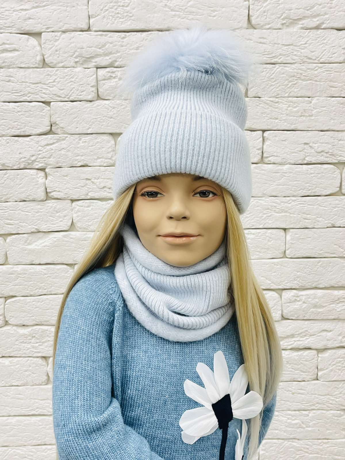 Комплект для дівчинки з помпоном блакитний 23WI69K-3