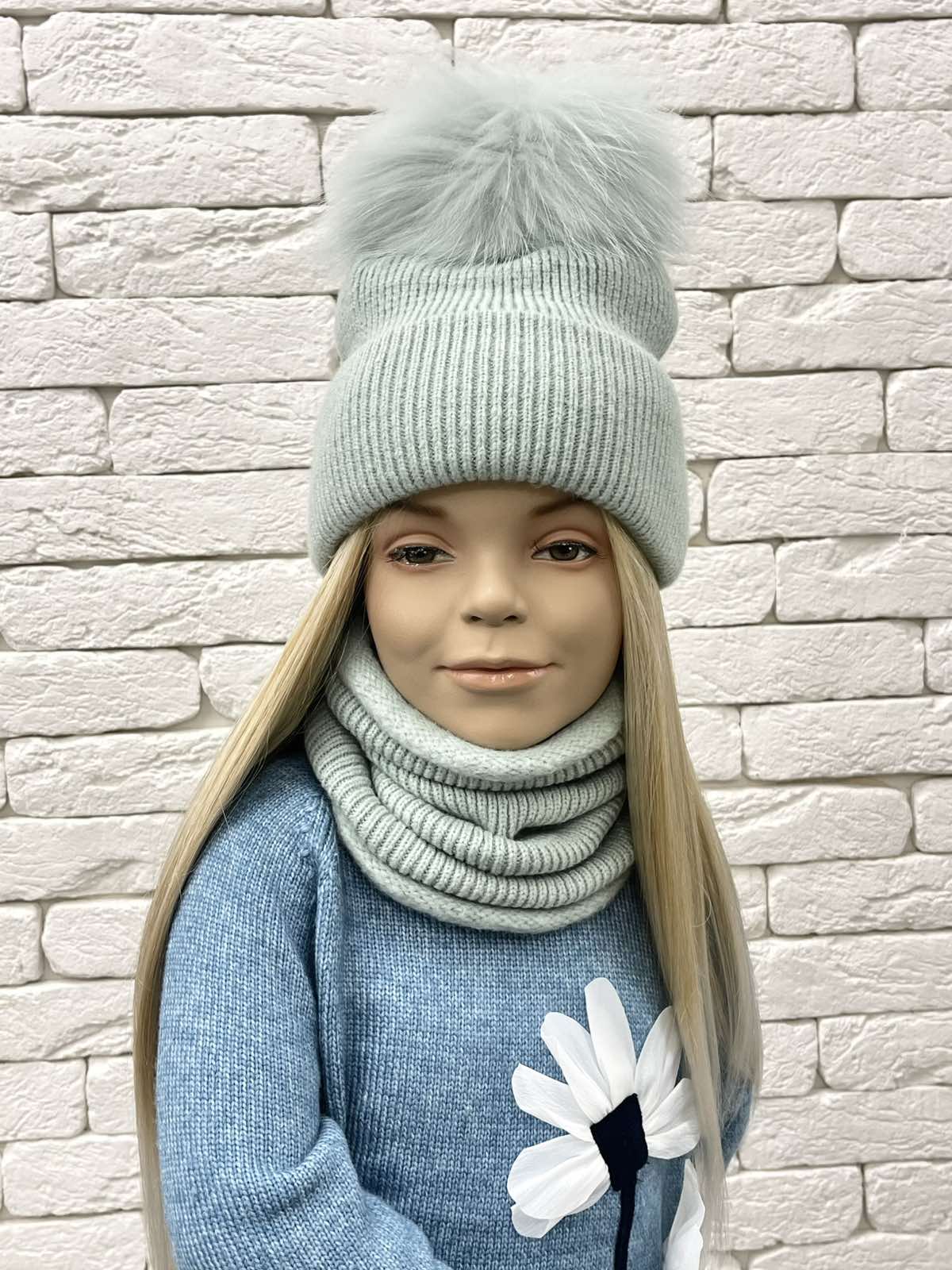 Комплект для дівчинки з помпоном мятний 23WI69K-4