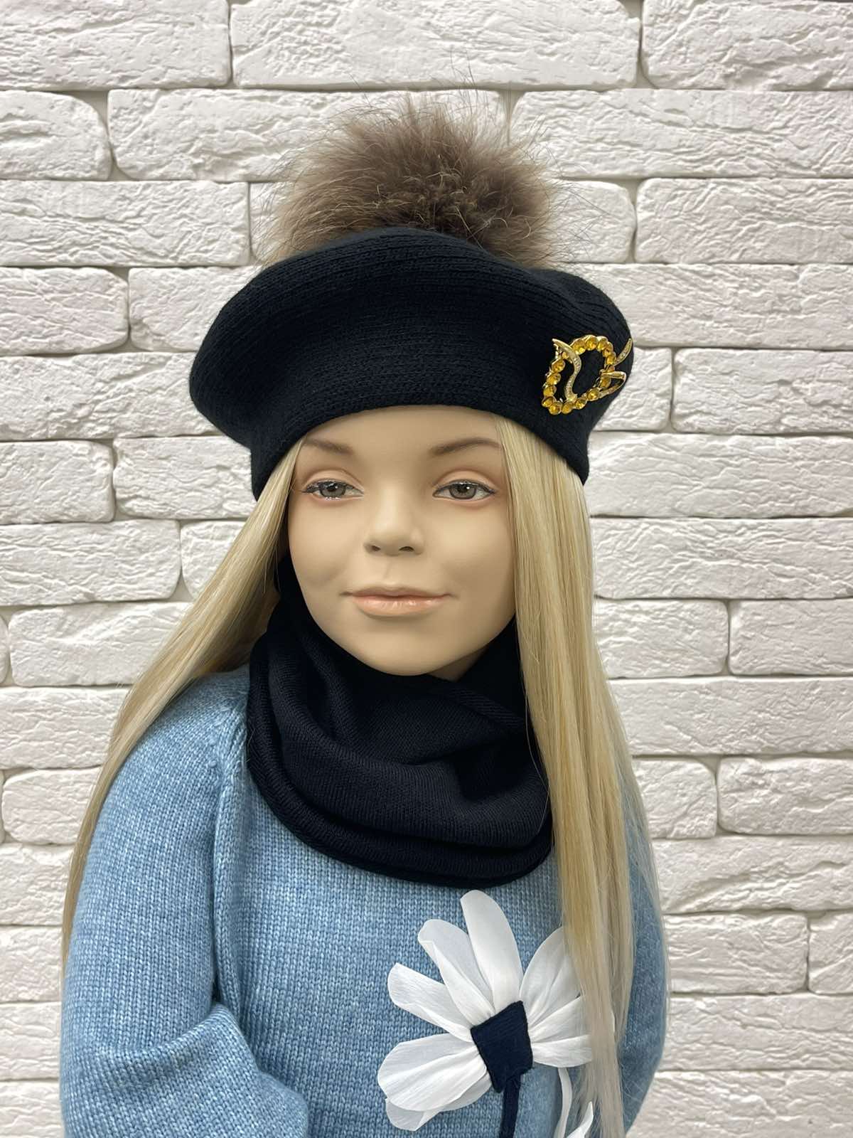 Комплект: берет+хомут чорний для дівчинки 25WI150K-4