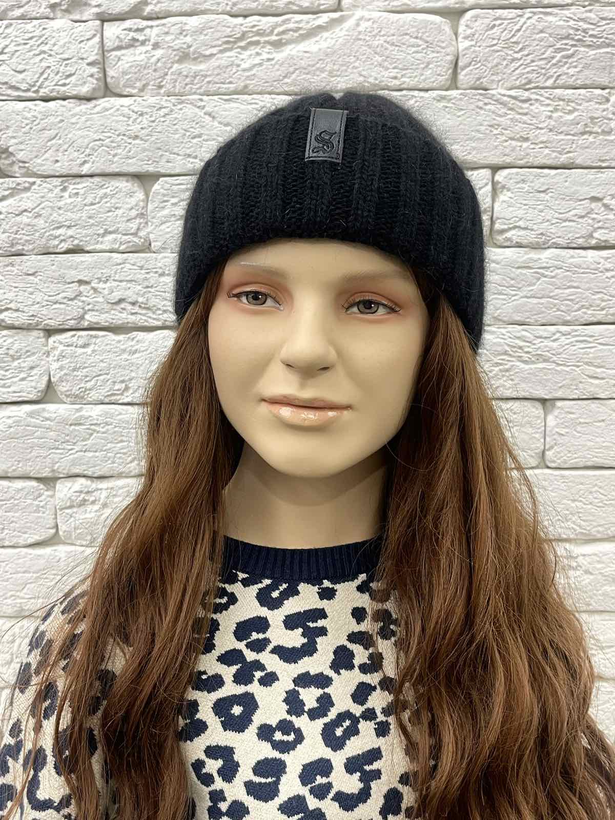 Шапка для дівчинки чорний 25WI152-3