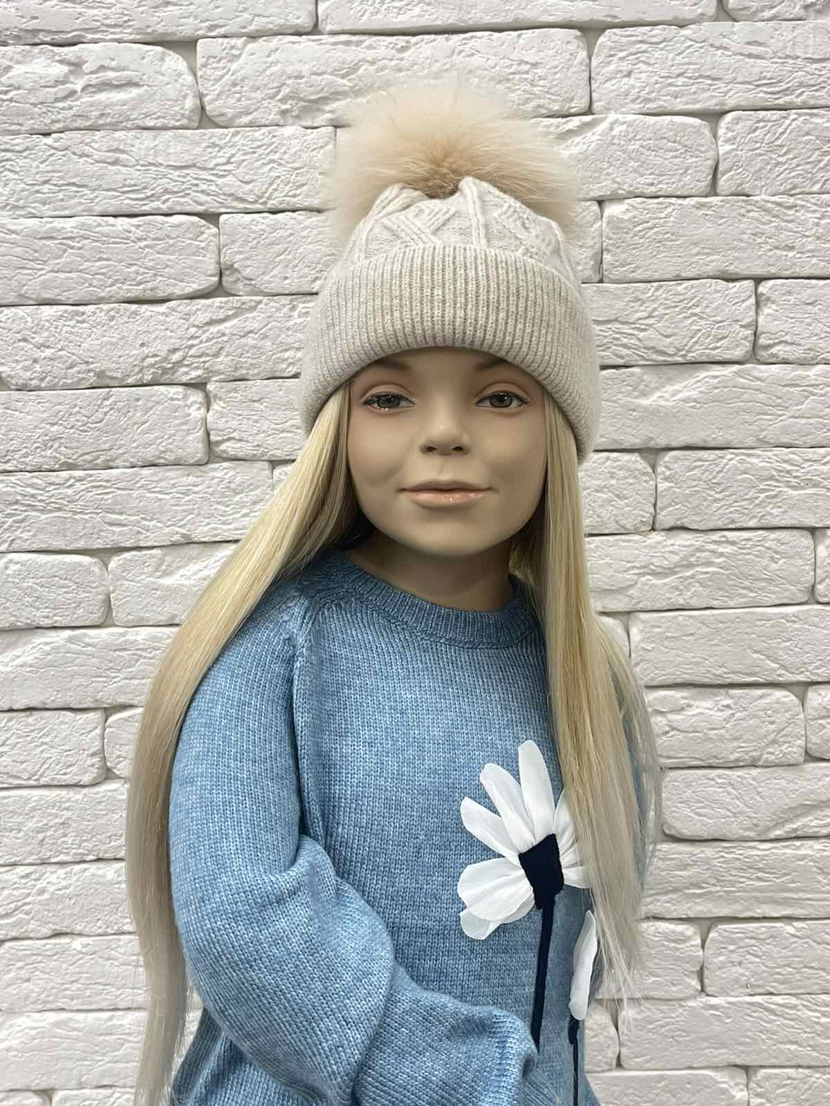 Шапка для дівчинки з помпоном св.беж 25WI95ПЕ