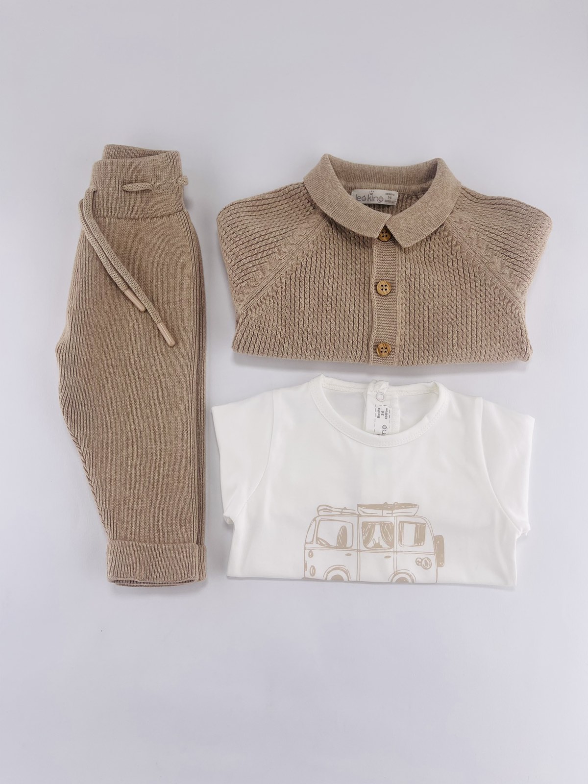 Комплект вязаний для хлопчика бежевий 8009-2