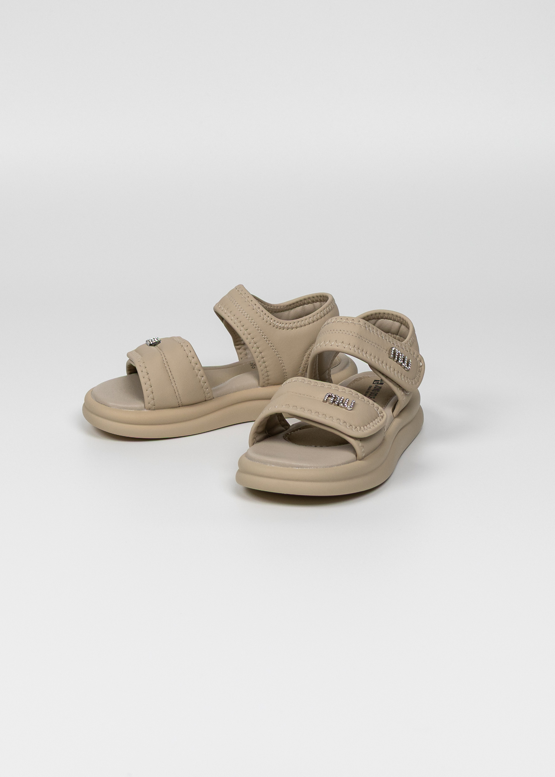 Босоніжки для дівчинки бежевий C20643-3