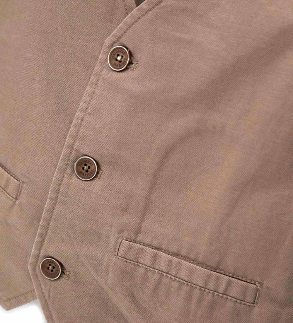 Жакети і жилетки. Жилет для хлопчика DGP2142B