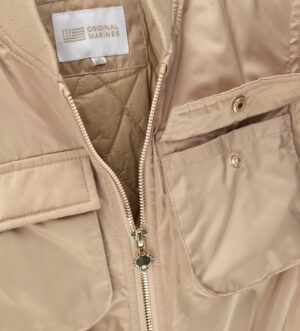 Куртки. Куртка для дівчинки DGP3009F